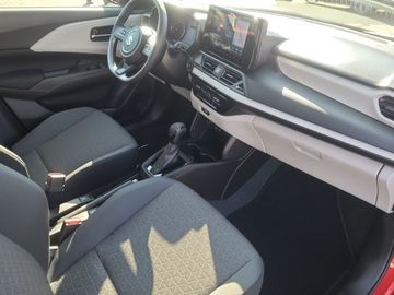 Car image 16