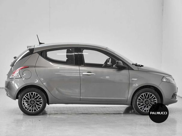 Lancia Ypsilon 51 kW image number 4