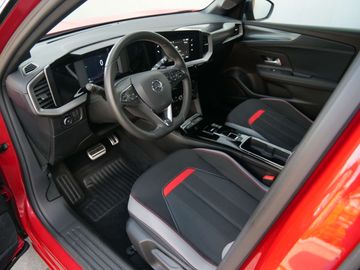 Car image 16