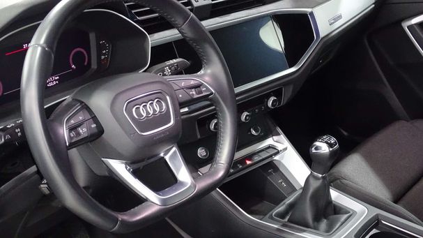 Audi Q3 35 TFSI 110 kW image number 4