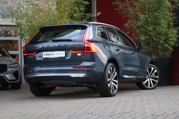 Volvo XC60 T6 Recharge AWD Plus 257 kW image number 3