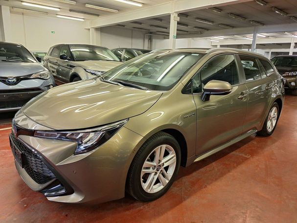 Toyota Corolla 1.8 Hybrid Touring Sports 90 kW image number 18