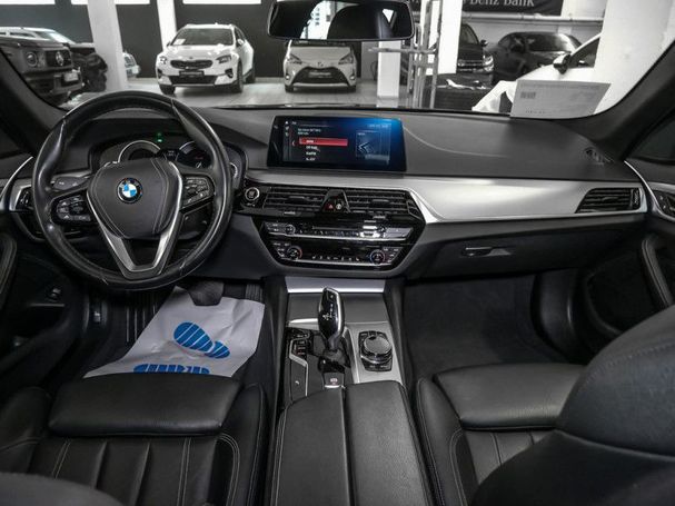 BMW 520d Touring 140 kW image number 12