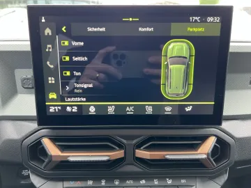 Car image 28