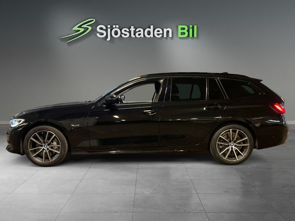 BMW 330e Touring Sport Line 216 kW image number 5