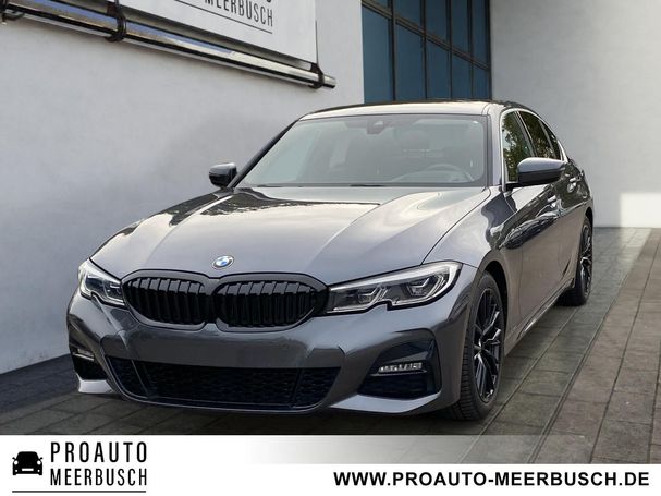 BMW 320i M Sport 135 kW image number 1