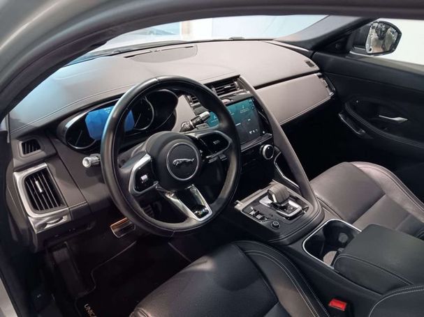 Jaguar E-Pace 120 kW image number 9