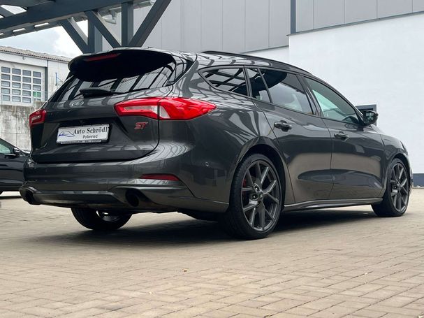 Ford Focus ST 206 kW image number 3