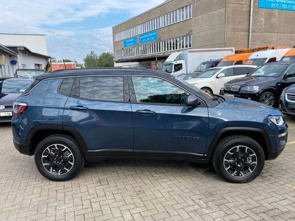 Jeep Compass 1.3 Trailhawk 177 kW image number 9