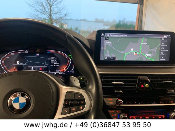 BMW 530i Touring M 180 kW image number 19