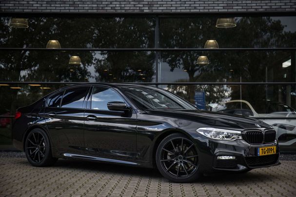 BMW 520i 135 kW image number 2