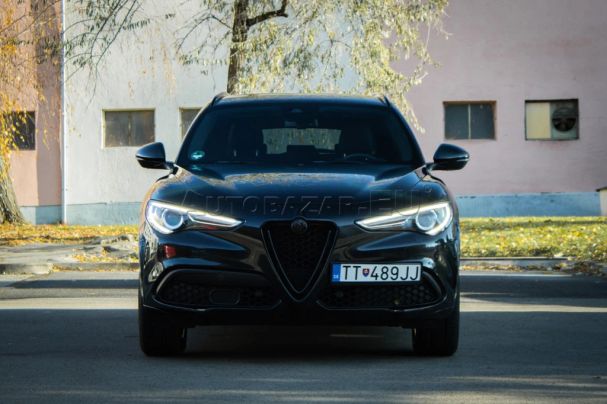 Alfa Romeo Stelvio 2.2 Super 154 kW image number 2