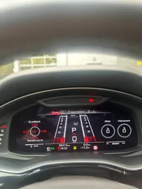 Car image 32