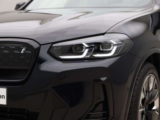 BMW iX3 80 kWh 210 kW image number 21