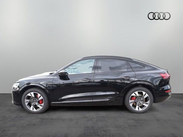 Audi Q8 50 quattro e-tron S-line Sportback 250 kW image number 10