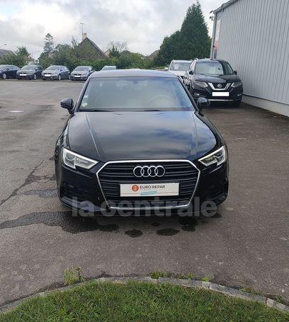 Audi A3 1.6 TDI S tronic S-line Sportback Business 85 kW image number 3