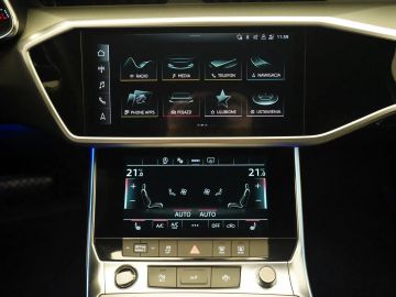 Car image 31