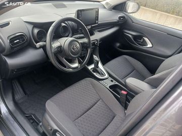 Car image 11