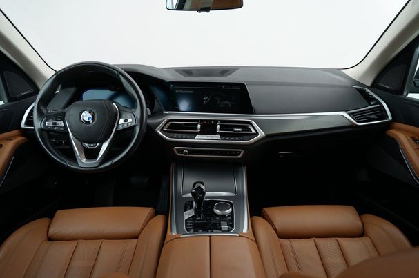 BMW X5 45e xDrive 290 kW image number 8