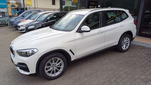 BMW X3 xDrive 140 kW image number 1