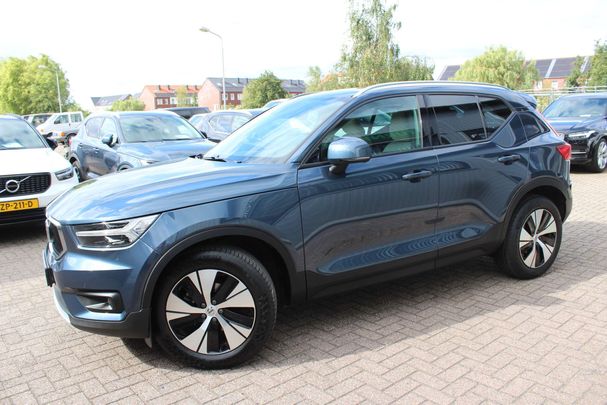 Volvo XC40 T3 120 kW image number 8