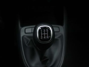 Car image 33