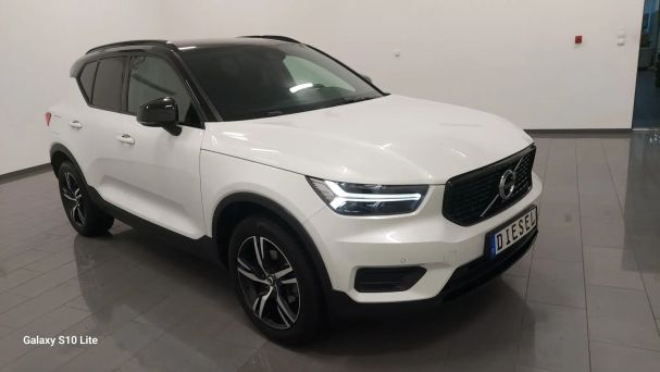 Volvo XC40 D3 110 kW image number 2