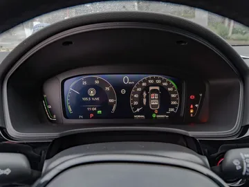Car image 30