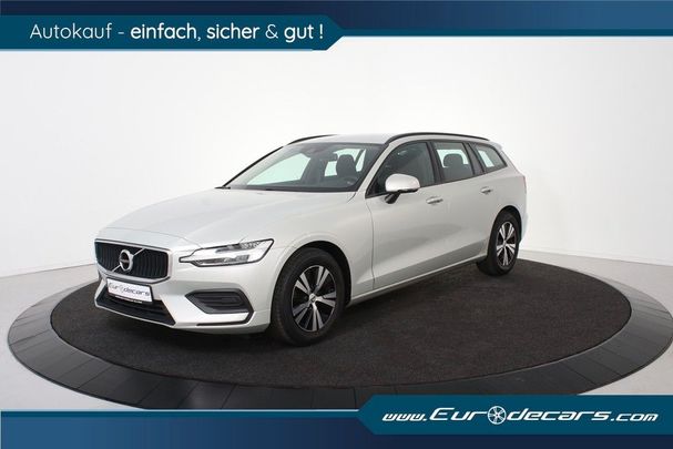 Volvo V60 D3 Momentum 110 kW image number 3