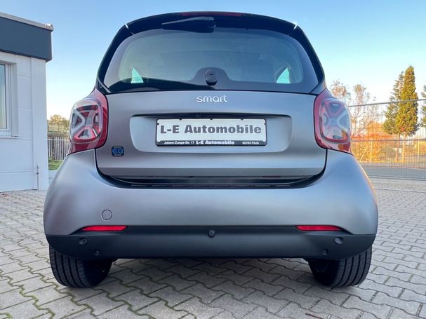 Smart ForTwo coupe EQ 60 kW image number 6