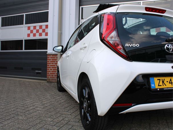 Toyota Aygo 54 kW image number 36