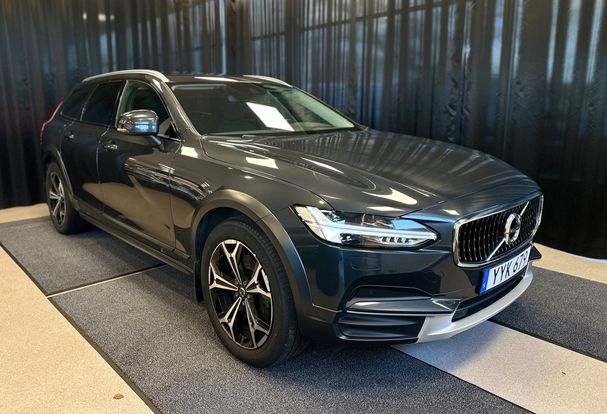 Volvo V90 Cross Country D4 AWD Momentum 140 kW image number 1