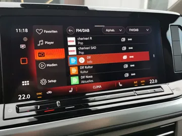 Car image 21