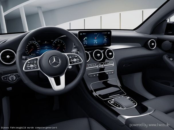 Mercedes-Benz GLC 300 de 225 kW image number 8