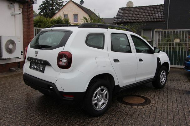 Dacia Duster Blue dCi 115 2WD 85 kW image number 2