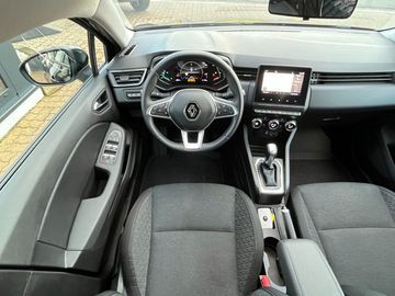 Car image 10