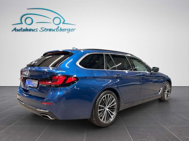 BMW 530d Touring Luxury Line xDrive 210 kW image number 4