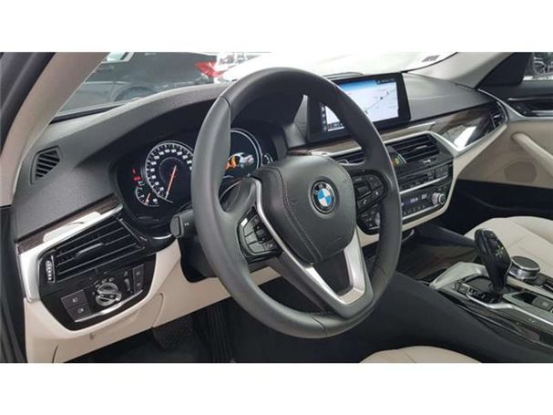 BMW 520d 140 kW image number 15