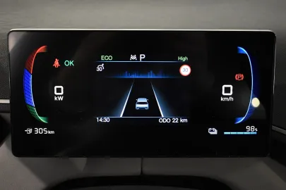 Car image 23