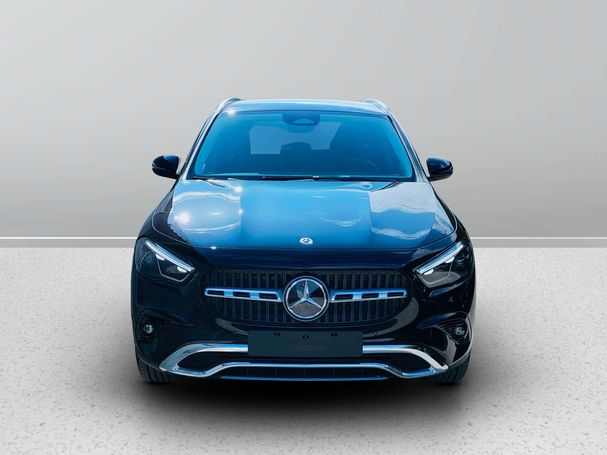 Mercedes-Benz GLA 200 d 110 kW image number 2