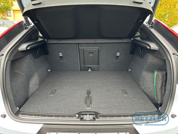 Volvo C40 Recharge Pure Electric Plus 185 kW image number 12