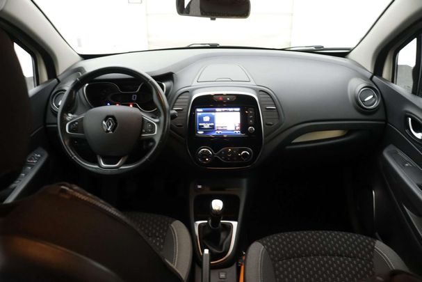 Renault Captur TCe INTENS 66 kW image number 4