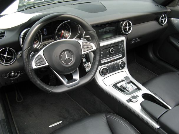 Mercedes-Benz SLC 300 180 kW image number 14