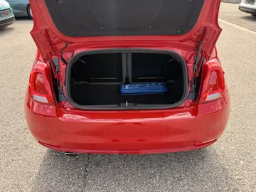 Car image 29