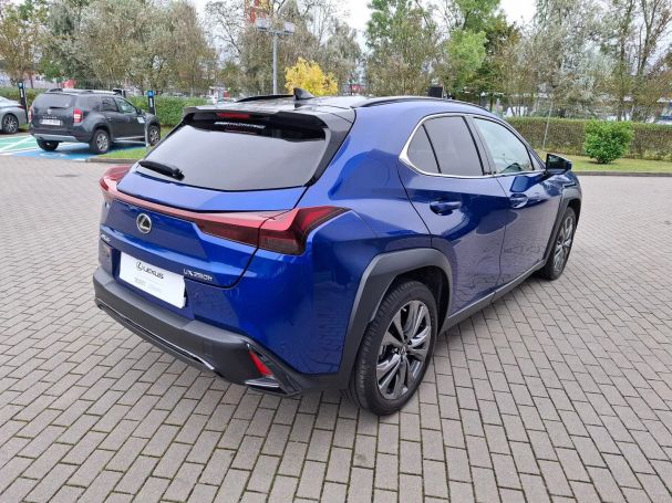 Lexus UX 135 kW image number 2