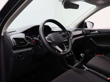 Car image 29