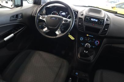 Car image 21