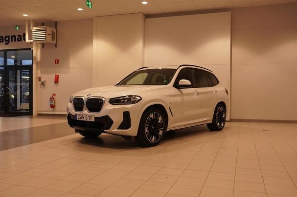 BMW iX3 M Sport 210 kW image number 1