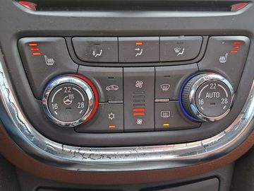 Car image 35