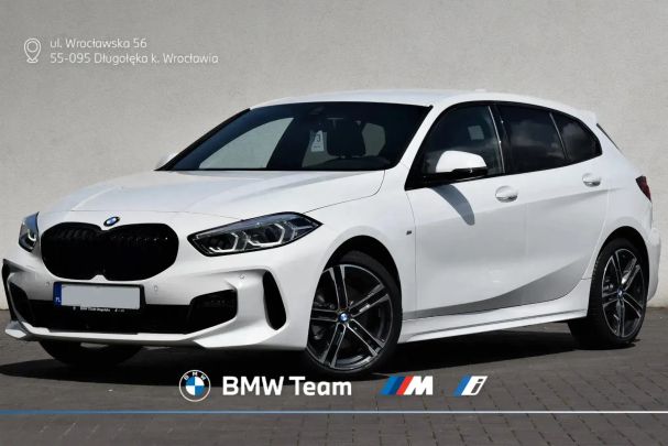 BMW 118i M Sport 100 kW image number 1